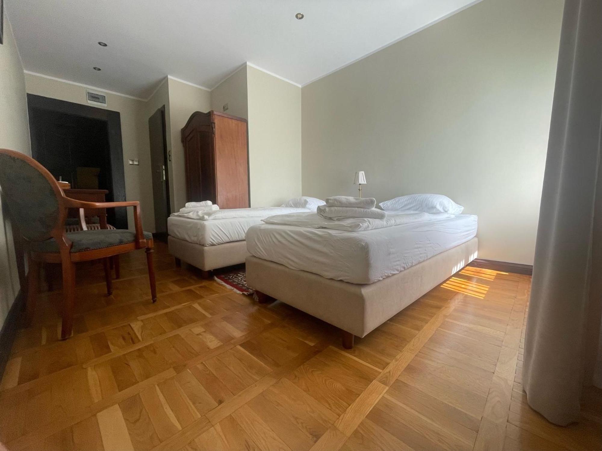 Palac Klanino Ngoại thất bức ảnh
